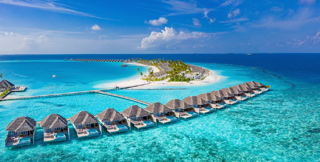 Insel-Resort mit Wasserbungalows
