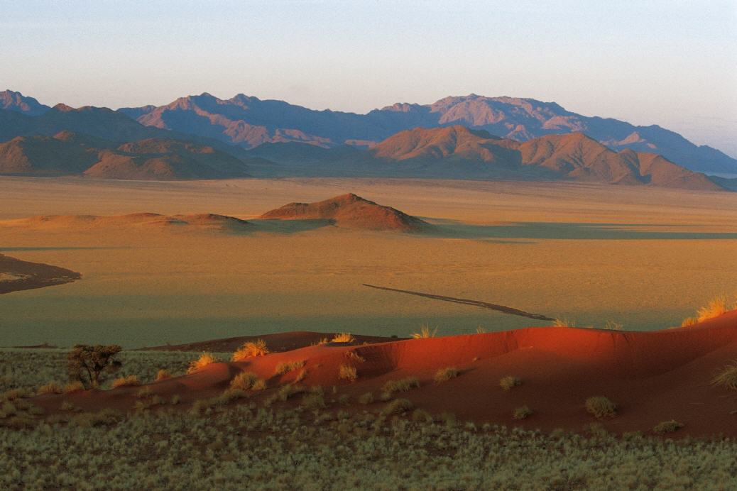Sonnenaufgang im Namib