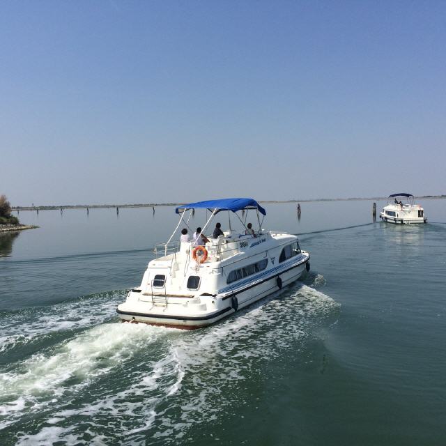Kojen-Charter bei Hausboot-Touren ab Venedig